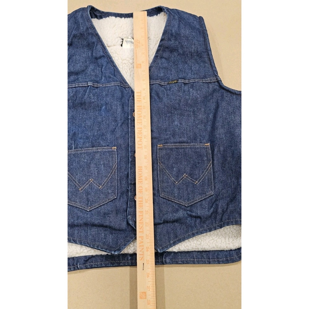 Wrangler Denim Vest Men Size XL Blue Sherpa Lined No Fault VL200NV 70s Cowboy - Picture 9 of 12